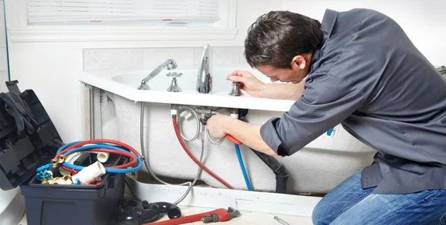 Need a Plumber Fast? What to Check Before You Call
